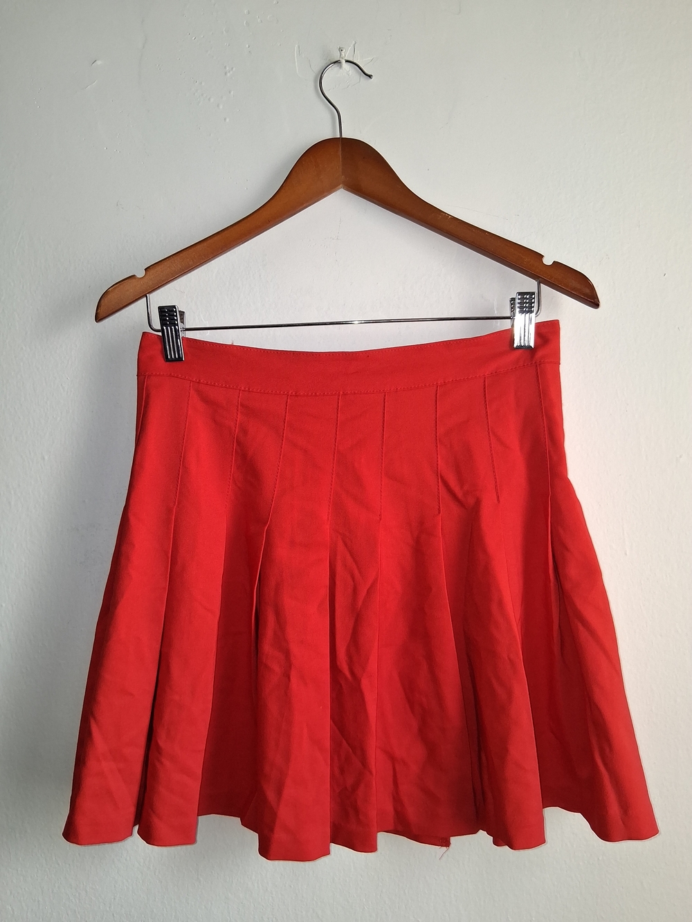 Love Tree Red Circle Skirt